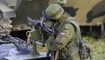 Si po e ndihmon Kina Rusinë në luftën në Ukrainë? Reuters: Ushtarakë rusë u trajnuan fshehtas në Pekin
