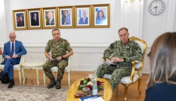 Siguria në fokus të takimeve të Haxhiut dhe Kurtit me admiralin Wikoff