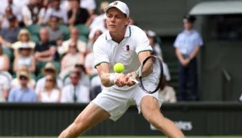 Sinner e Djokovic shkojnë në raundin e katërt të Wimbledon, fitore edhe për Sabalenka e Osaka