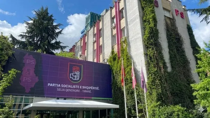 Socialistët mbledhin Parlamentin në 27 korrik, priten surpriza me kabinetin dhe votimi i disa ligjeve