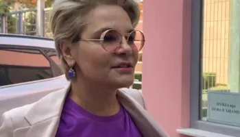 ‘Sot është dita e së vërtetës’, Monika Kryemadhi paraqitet në GJKKO: Do zbërthej të gjitha manipulimet
