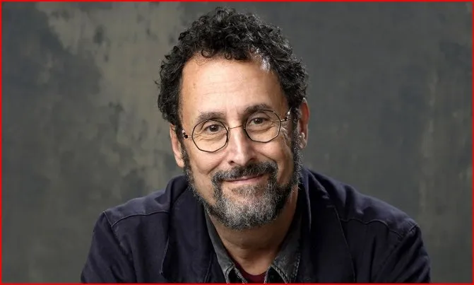 Sot feston ditëlindjen dramaturgu dhe skenaristi amerikan Tony Kushner