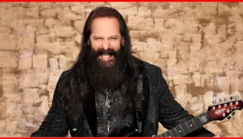 Sot feston ditëlindjen kitaristi i njohur John Petrucci