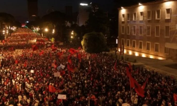 Sot protesta e 43-të kundër qeverisë, shqiptarët kërkojnë dorëheqjen e Ramës