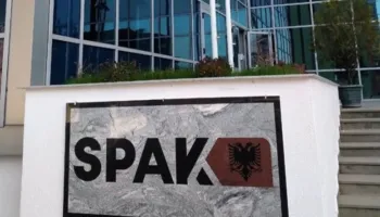 SPAK arreston ‘kokën’ e grupit kriminal/ Transportoi tonelata kokaine dhe marijuane nga Shqipëria dhe Amerika Latine