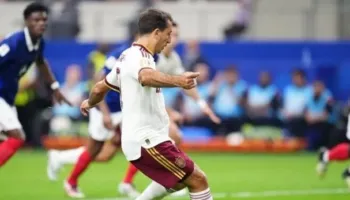 Spanja mposht Francën dhe siguron finalen e Kupës së Botës