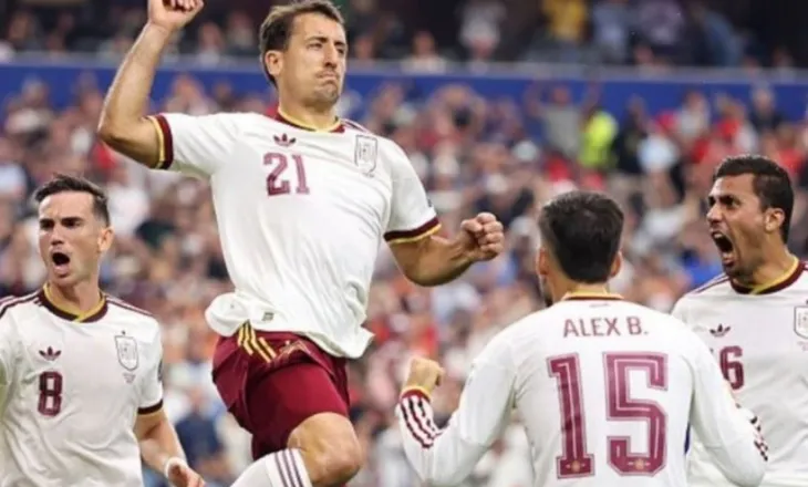 Spanja mund Francën 2-0 dhe arrin në finalen e Kupës së Botës, “gjelat” francezë zhgënjejnë në gjysmëfinale