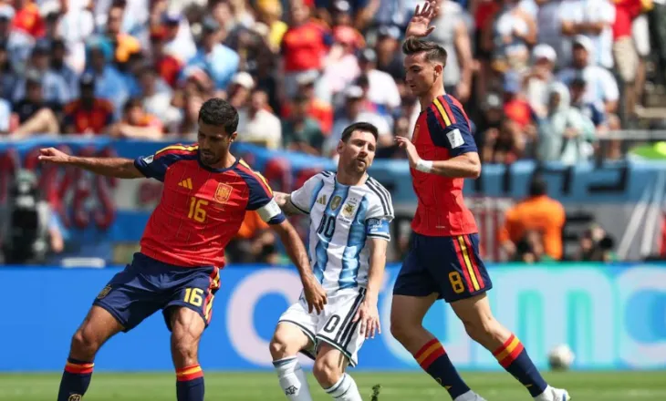Spanjollët japin idenë surprizë: “Finalissima” kundër Argjentinës për t’i dhënë lamtumirën Messi
