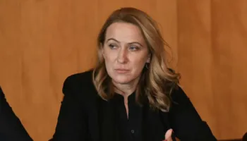 “Spastrim etnik”! Kosova e shpalli ‘non grata’, Shqipëria me kritika, ministrja serbe i kërkon falje Vuçiç, jo shqiptarëve