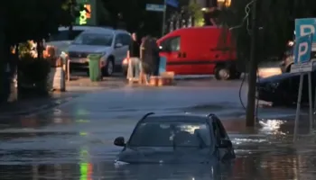 Stuhi ekstreme në Ballkan/ Alarm maksimal, Shqipëria në nivel rreziku 1, Kosova me të lartë