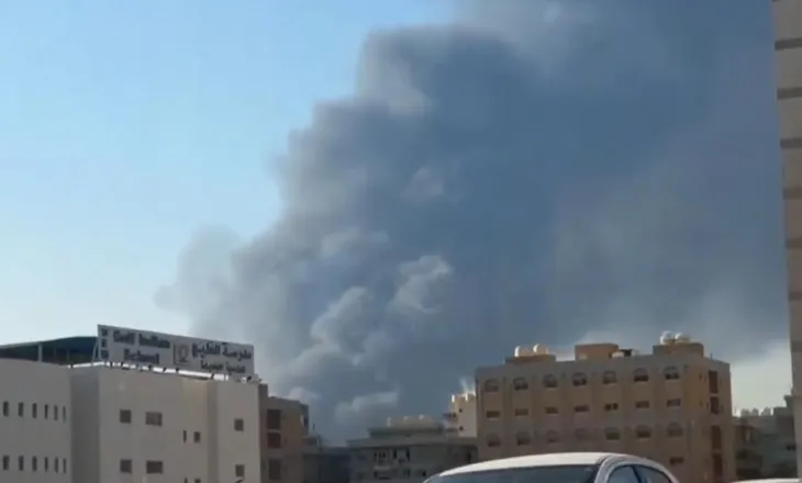 Sulmet iraniane godasin Kuvajtin, shpërthejnë zjarre në centrale energjie, plagosen zjarrfikësit