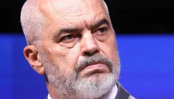 SULMET ME VEZE NDAJ DEPUTETEVE, REAGON RAMA