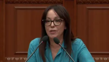 “Sulmet ndaj bizneseve turistike, të dirigjuara”, Spahiu në Kuvend: Mos e shani Shqipërinë në sytë e botës!
