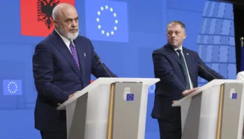 SUPER E MARTA E BRUKSELIT PER SHQIPERINE