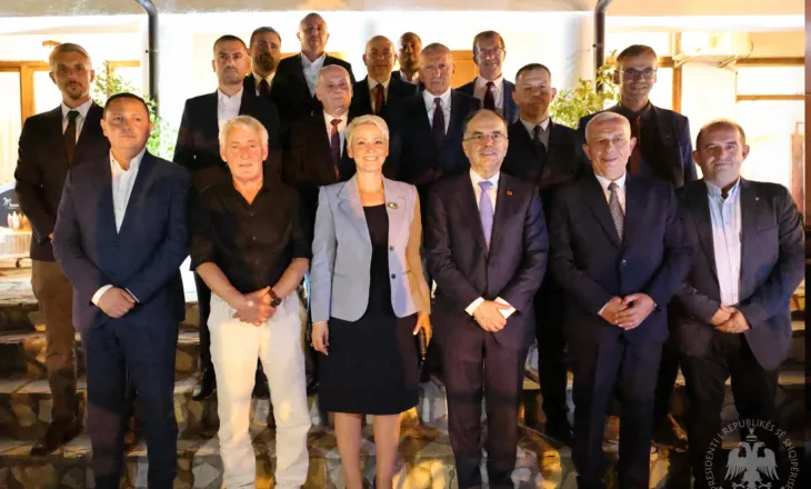 “Të drejtat e shqiptarëve të duhet të respektohen”, Presidenti Begaj bën bashkë aktorët politikë në Luginën e Preshevës