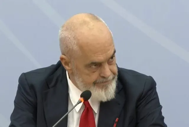 ‘Të kufizohet pushteti absolut i Ramës’, ish-ministri jep idenë: Jo më shumicë e cilësuar, 10-12 deputetë…