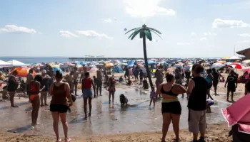 Të shtëna me armë gjatë festimeve të 4 korrikut në Bruklin, tetë të plagosur, mes tyre katër fëmijë
