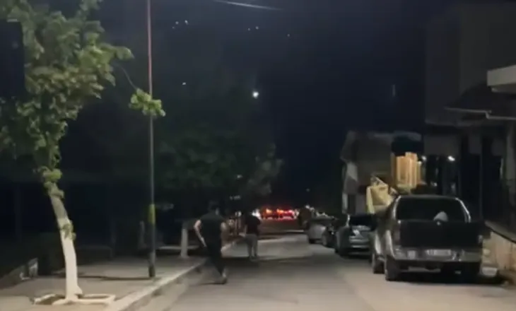 Të shtëna me armë pas mesnate në Tepelenë/ Tre persona në spital, autorët në kërkim
