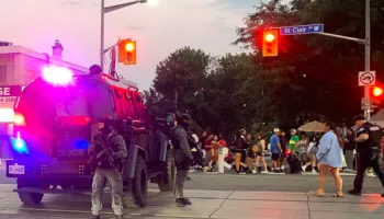 Të shtëna në festivalin latin në Toronto, 2 të vrarë dhe 4 të plagosur, autorët në arrati