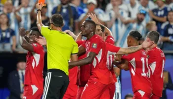Te Zvicra akuzojnë për favorizim të Argjentinës/ Tifozët anglezë në ankth: Do të jetë një gjysmëfinale e shitur