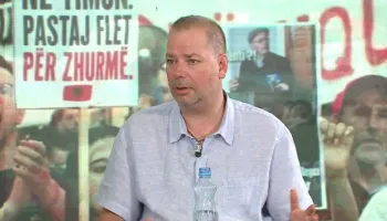 “Teatri i kukullave mes gogolit Berisha dhe Rama, mori fund”/ Kulluri: Protesta nxori jashtë loje opozitën