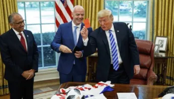 Tensione në FIFA, këshilltari i afërt i Infantinos jep dorëheqjen