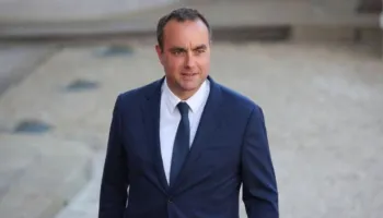 Teste droge për zyrtarët në Francë, largohen disa punonjës! Kryeministri Lecornu: E bëra për siguri