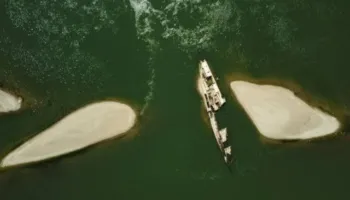 Thatësira zbulon një anije të mbytur prej vitit 1937 në lumin Danub