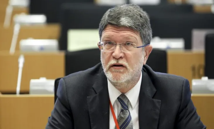 Tonino Picula: Bashkimi Europian nuk duhet ta shpërblejë qeverinë serbe të Vuçiçit
