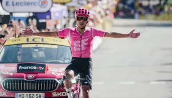 Tour de France/ Carapaz pas 736 ditëve fiton etapën e dytë…