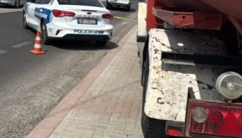Tragjedi në aksin Elbasan-Peqin, humb jetën 73-vjeçari pasi u përplas nga furgoni