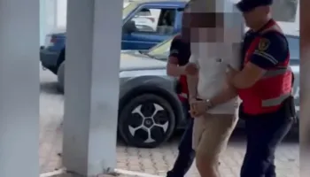 Tregonte bizhuteri luksoze të vjedhura, arrestohet 39-vjeçari në Lezhë (EMRI)
