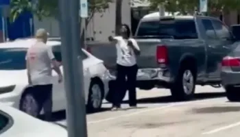 Tronditëse në SHBA, 62-vjeçari vritet për një vend parkimi në Florida