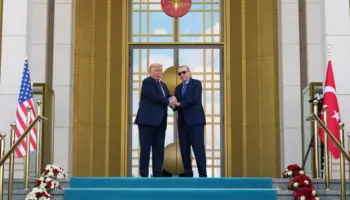 Trump mbërrin në darkën me udhëheqësit e NATO-s