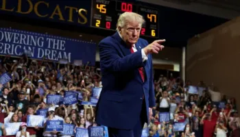 Trump: Po shqyrtoj një sulm masiv ndaj Iranit, më të madh se çdo sulm tjetër më parë