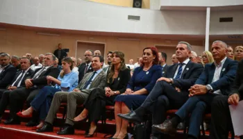 U.D. Presidentja Albulena Haxhiu: Mohimi i gjenocidit e zhbën punën e drejtësisë dhe e mban të pranishme mendësinë që i parapriu krimit