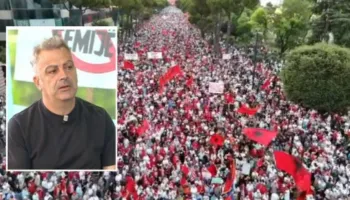 “U rizgjua shoqëria, u vra frika e protestës”/ Aktivisti, Tepelena: Deri para një muaji Rama ishte një ‘BabaZot’, sot..