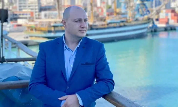 “U rritëm jetimë, më le vetëm”. Letra prekëse e vëllait të gazetarit Enrik Mehmeti