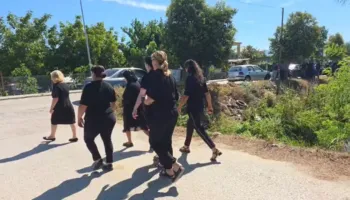 U vranë nga ish-dhëndri, përcillet sot për në banesën e fundit çifti i bashkëshortëve Plaka