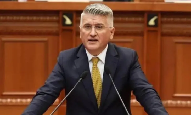Une do ju ha ju’/ ‘Babua’ përmbys sofrën e Besës, nis gjuetia ndaj besëprerëve