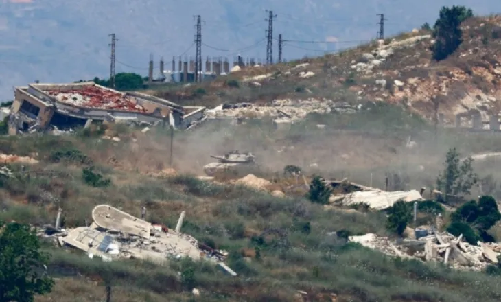 Ushtria izraelite qëllon mbi një makinë në Liban, vret katër person