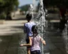 Vala e të nxehtit në Francë, mbyllet një reaktor bërthamor për shkak të temperaturave të larta