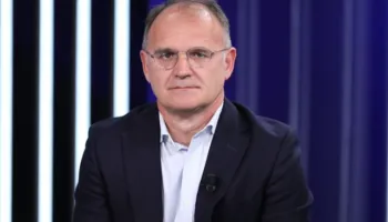 Vapa e korrikut në protestë/ Organizatorët duhet të gjejnë zgjidhjen se si do të vijojë në verë