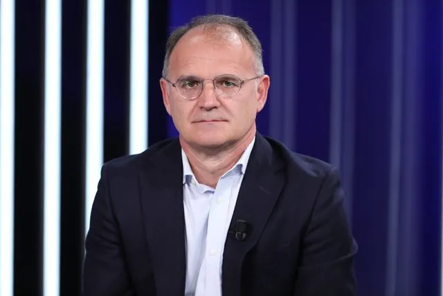 Vapa e korrikut në protestë/ Organizatorët duhet të gjejnë zgjidhjen se si do të vijojë në verë