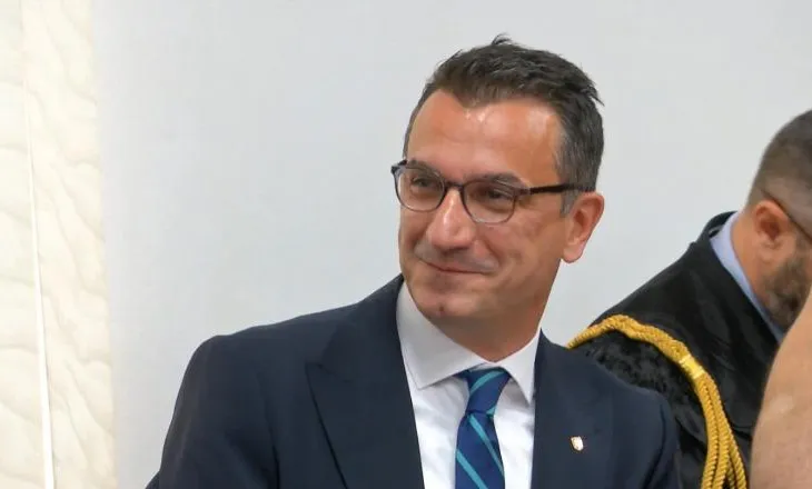 Veliaj në qeli prej shkurtit 2025/ SPAK jep lejen që avokatët ndërkombëtarë ta takojnë