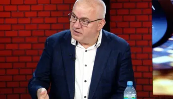 VIDEO/ Hoxha: Me ‘Dosjet Shqiptare’ SPAK mund të çmontojë të gjithë sistemin, me arkitektët Rama ka blerë influencë
