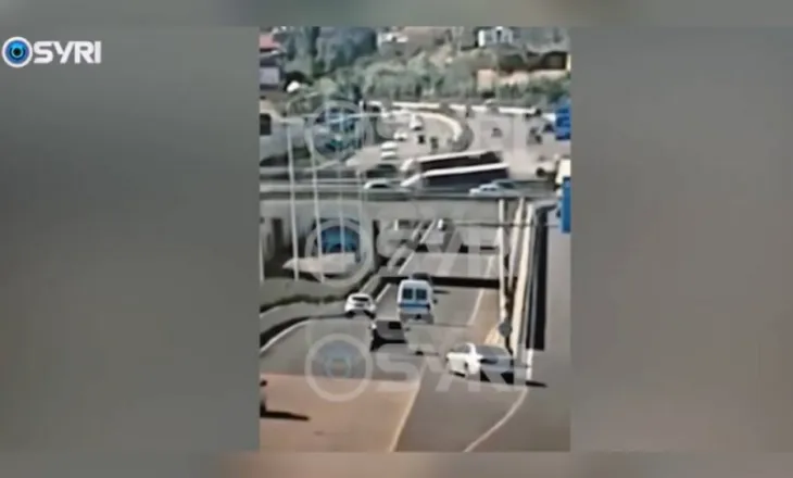 VIDEO/ Momentet e aksidentit, SYRI siguron pamje të tragjedisë me dy viktima tek TEG