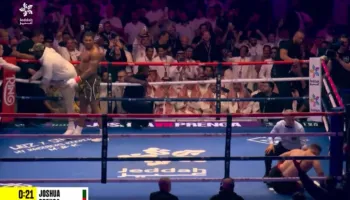 VIDEO/ Prenga bie “knock out” pas raundit të dytë, Joshua del fitimtar nga ringu