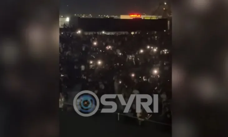 VIDEO/ Thirrjet ‘Rama jepe dorëheqjen’ në koncertin e Kanye West