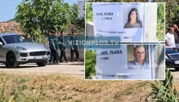 VIDEO / Vidhishta në zi, përcillen në banesën e fundit çifti që u vra nga ish-dhëndri
